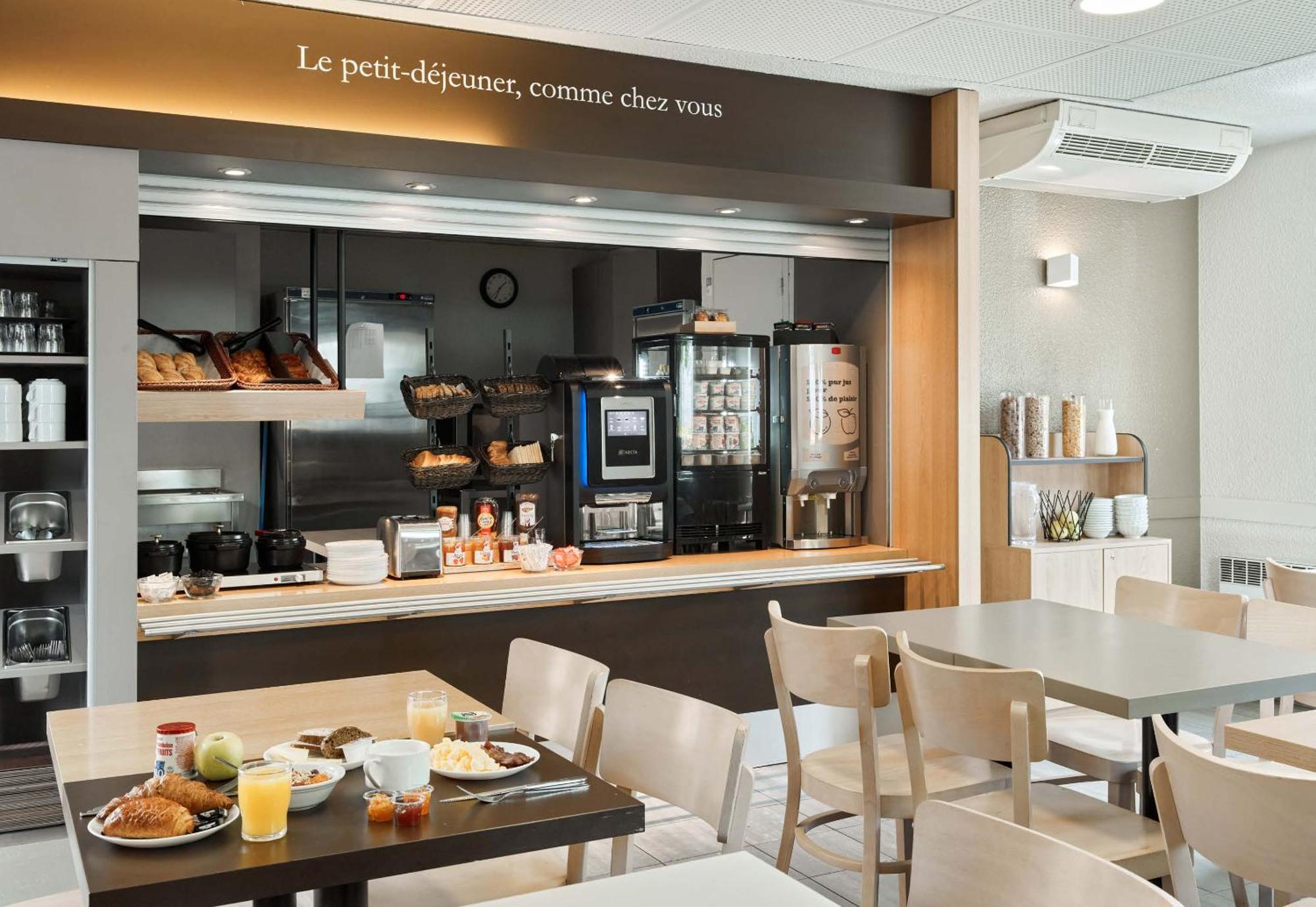 B&B Hotel Noisy-Le-Grand Esterno foto