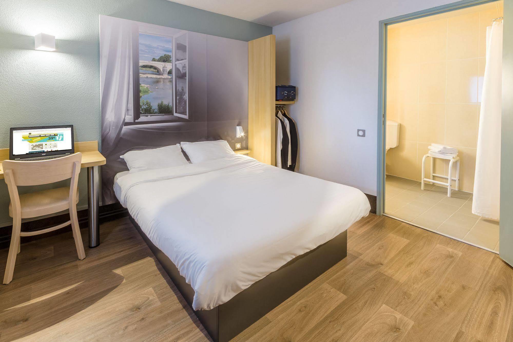 B&B Hotel Noisy-Le-Grand Esterno foto